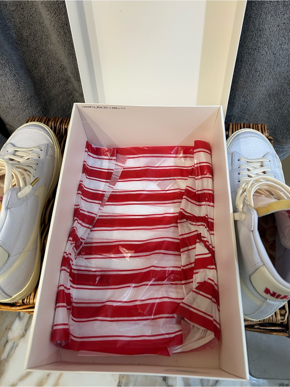 Nike Blazer Mids Popcorn edition - Picture 7 of 8